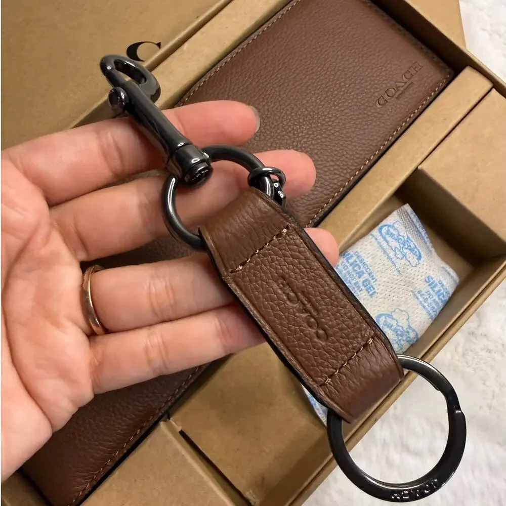 NWT COACH Men Unisex Brown Gift Set of 3 Wallets Keychain